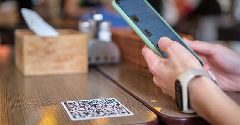 From Print Menus to QR Codes: Tips on how to Select the Finest QR Menu Maker