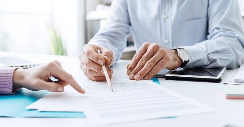 Why Is It Vital to Draw up the Proper Contracts for Enterprise?